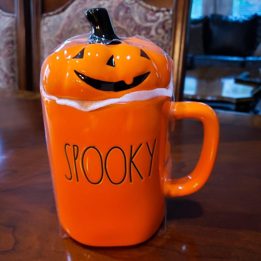SPOOKY MUG with a Pumpkin Topper, RAE DUNN